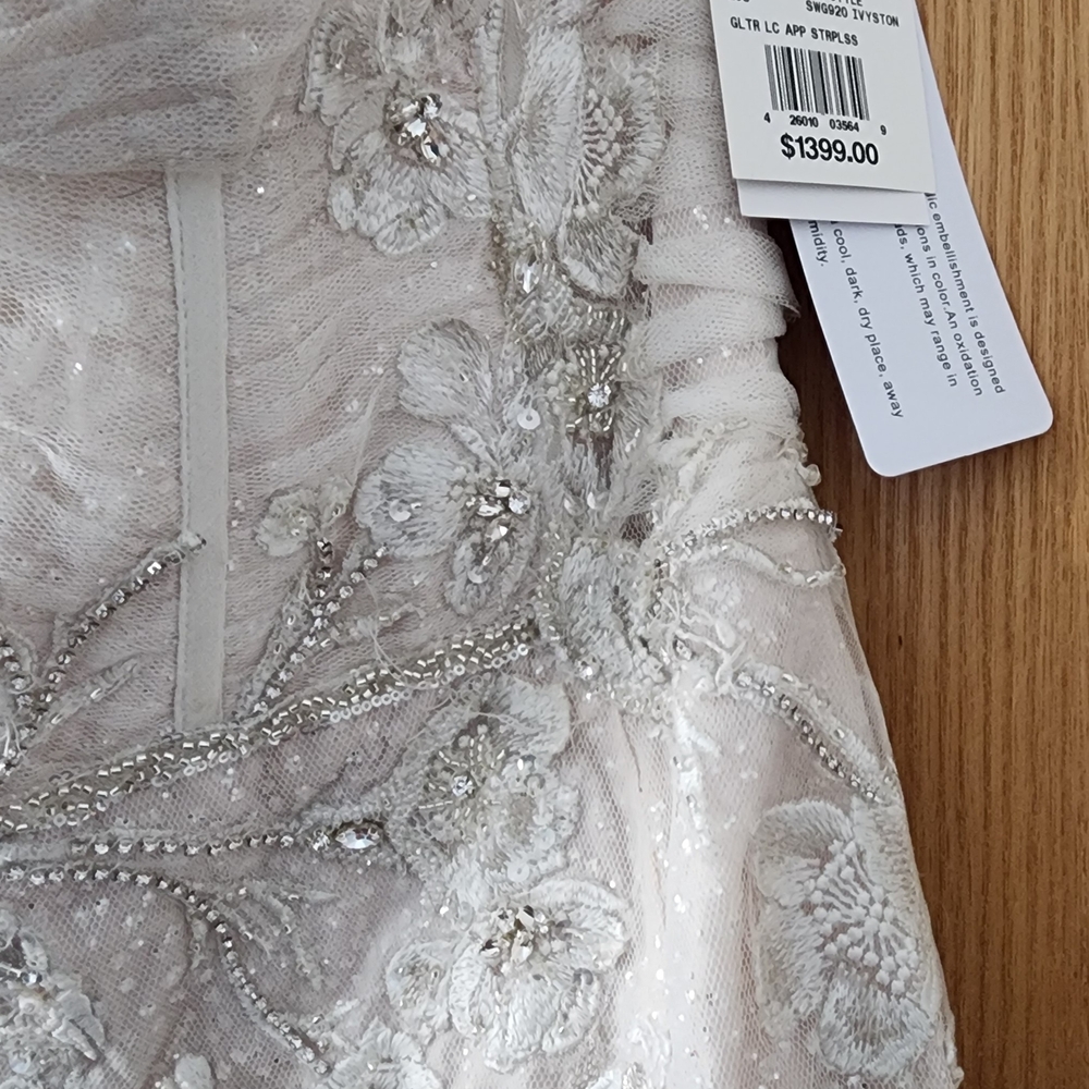 Galina Wedding Dress - Picture 8 of 12